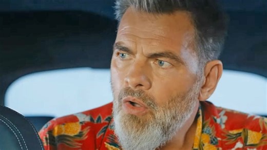 Vacances forcées Bande-annonce VF