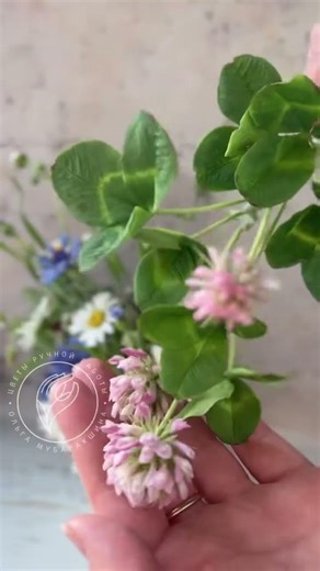 Realistic clover arrangement from cold porcelain tutorial #diy #satisfying