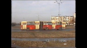 100K views · 1.4K reactions | [1129] Łódź, 13.01.1996 r. Ikarus 280 – 2390 na linii 86 odjeżdża z krańcówki przy ul. Maratońskiej. | Wojciech Dębski 1970 | Facebook