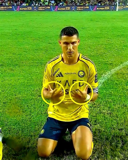 When Ronaldo Prays for Teammates 🙏