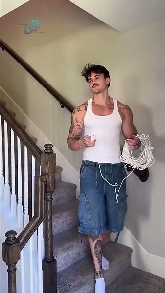 She tried to plug her phone into the charger, but the cable was too short! #shorts