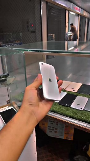 iPhone SE 2020 64GB Features and Pricing Insights