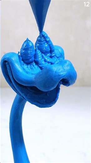 Amazing!! Cake cream shaped like a snake #shorts #fondant