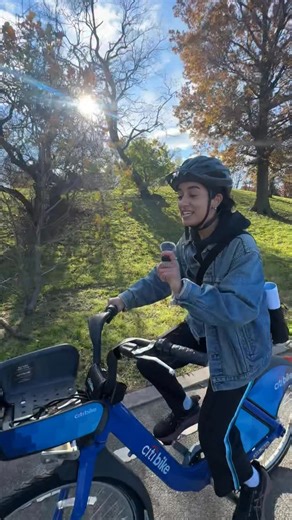 Bike down the Shore Parkway route of the Brooklyn Waterfront Greenway with Maya and Anne! 🚴 Our citywide greenways make up over 500 miles of continuous, multi-use corridors for transit and recreation that increase public access to green spaces and our waterfronts. This past year, we collaborated with DOT and EDC on Greater Greenways: NYC Greenway Plan to see how we can close gaps in our current network while extending access to communities across the city. Click the link in our bio to learn mor
