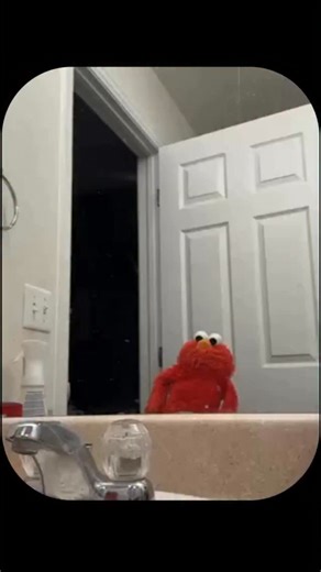 11K views · 598 reactions | Lets go #elmo #explorepage✨ #fyp #viralreels #foryou #funny #funnyvideo #comedy #elmo #reels #funnyvideos . . . . . .. . . . . . . . . . . .. @elmo @logeypump23 | Funn Ones | Facebook