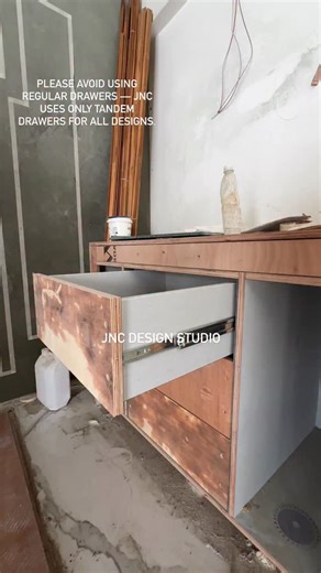 At JNC Design Studio, we don’t use regular drawers — we prefer tandem drawers only, as the soft-close mechanism is available exclusively in them. @jncdesignstudio | Jnc design studio