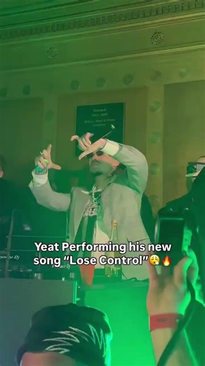 Year performing his new song " Lose Control" @yeat #yeat #yeattypebeat