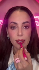 Too Faced Lip Injection Extreme Plumping Clicks | Hydrating, Sheer-To-Medium Buildable Coverage, Lip Plumper with Click Applicator, 0.05 Ounce