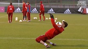 5.8M views · 41K shares | Robert Lewandowski and his amazing technique! | Sport Bench | Facebook