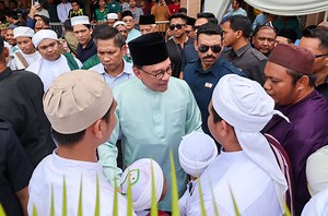 Civil service reforms: PM cancels trip by 68 ministry, agency officials to Berlin exhibition