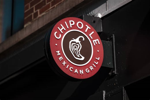 Chipotle opens first Little Elm location