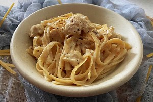 Instant Pot Fettuccine Alfredo