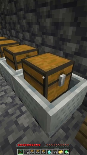 FOUND THE RAREST CHEST SPAWN IN MINECRAFT | #shorts #minecraft