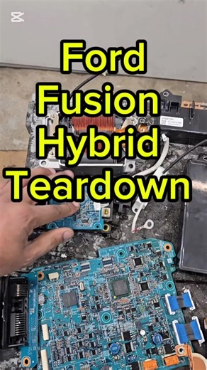 Here's a look inside the 2nd generation Ford Fusion's Hybrid system! #ford #hybrid #electric #car #motor #inverter #battery