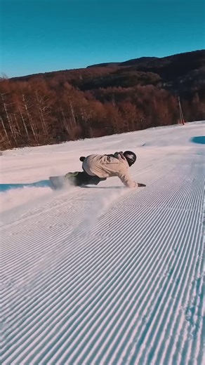 寺島夢翔 on Instagram: "菅平の朝イチは本当に最高！！☀️✨️ ⁡ ——————★ My data ★ —————— 😎Age／20 🏠Home／JAPAN - NAGANO 🧍‍♂️Body height／170cm 🧍‍♂️Body weight／65kg ——————★ Team ★ —————— 🖤INFINITY @kazunorihirama @hiroyuki.shimizu 🧡NEXUS @1110.yuto @_sorasuzuki_ —————— ★ Shop ★ —————— 🏢R-LABO @rlabo.insta ———★ Sponsor & Ambassador ★ ——— 🏂【Board】 @bcstreamsnowboards model／RX 159cm ⚙️【Bindings】 @flux_japan model／CV Ssize Stance／54cm Setting／Front 33° Back 27° &