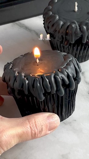 65K views · 220 reactions | Candle Cupcakes made easy ️️-Pipe a dollop of buttercream and turn it upside down onto baking baking and freeze for 10min. -Grab your melted chocolate (i mixed oil in it for a soft bite) and make drips around the cupcake a couple of times and fill the middle. -Shake to settle. -Add a wick or full candle into the center. #candlecupcakes #buttercreamcake #BakingFromScratch #halloweenfood | Sophia Mya Cupcakes | Facebook