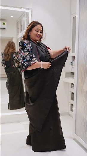 Styling saree with a jacket | Dolly Jain saree styles for winter