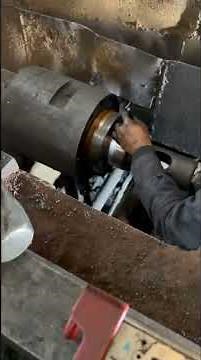 Hydraulic Cylinder Overhaul & Seal Replacement | Heavy Equipment Repair