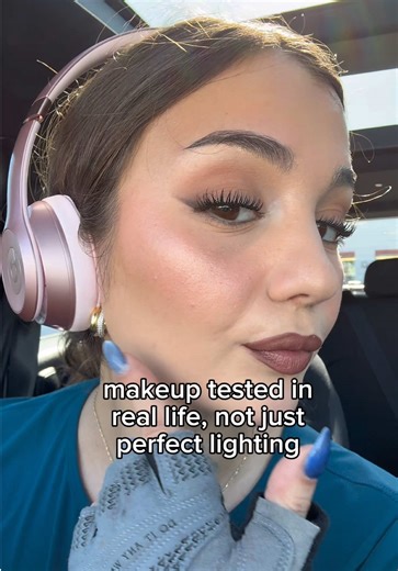 Makeup Wear Test for Oily Skin: Real Results