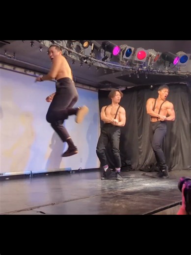 続きはYouTubeで #お願いマッスル #筋トレ #ダンス #マッチョ #踊ってみた