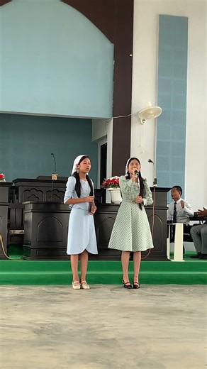 Tui nung lui// jasmine & Loisy