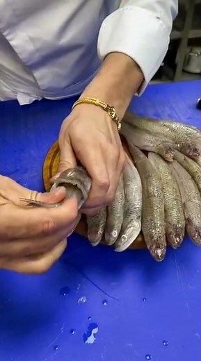 Under mouth fish recipe part 1 #shorts + food #delhifood #indianfood