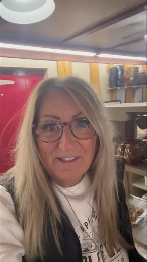 The Apple Place🍎 over-baked this weekend and the cold weather kept people away — so we’re having a big sale on our fresh baked goods. Come on down, save some money, and stock up your freezer. Everything is delicious, fresh, and discounted while supplies last. Lots here to grab at a great price at The Apple Place🍎! | The Apple Place