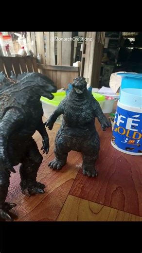 Among Us!! #stopmotion #godzilla #mechagodzilla2021