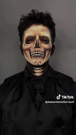Day of the Dead Catrina Makeup Tutorial