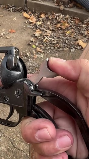 Revolver hammer test