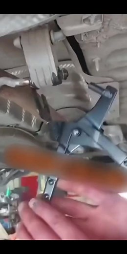 How to remove silincer hanger with SST #trendingreels2023 #silencer #shortsfeed #car #trendingreels #virals #engine #shorts #accompressor #viralreels | Sanjay Sahu