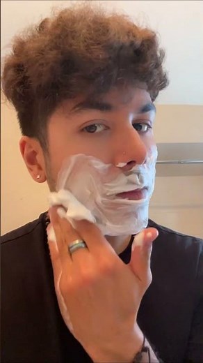 Gilette Shaving Cream Review