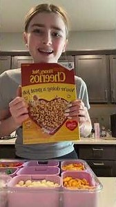 Pack my spring break snackle box with me!!! Part 2 #springbreak #vacation #food #snacks ☀️🪩🩷🫶💐