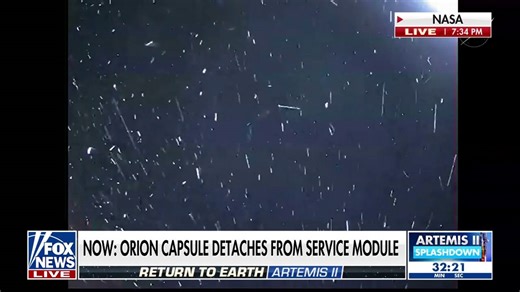 Orion capsule detaches from service module