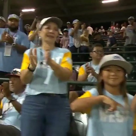 Hawaii throws a combined no-hitter in the Little League World Series 👏
