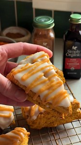 Cozy fall mornings call for Pumpkin Spice Scones, a breakfast pastry that flavors every moment with Simply Organic® Pumpkin Spice and Pure Madagascar Vanilla Extract. 🎃✨ INGREDIENTS: Scones: 2 cups all-purpose flour – 1/3 cup light brown sugar – 2 tsp. Simply Organic® Pumpkin Spice – 1 Tbsp. baking powder – 1/2 tsp. sea or Himalayan pink salt – 6 Tbsp. unsalted butter, frozen – 1/2 cup pumpkin purée (not pumpkin pie filling) – 1/4 cup heavy cream, plus extra for brushing – 1 large egg – 1 tsp. 