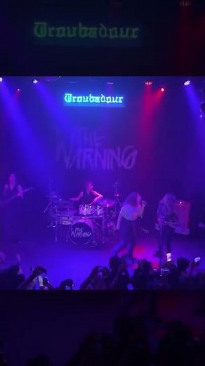 The Warning & Alessia Cara perform “Enter Sandman” Metallica Cover in LA 5.24.22 #shorts #metallica