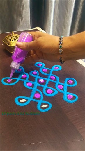**Daily Easy Kolam Design ✨ | Simple & Beautiful Kolam for Beginners #Shorts