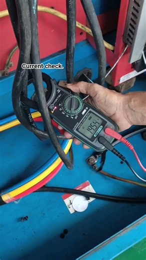Current check by multimeter. #compressorrepair #aircompressor #technician