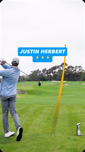 55K views · 35 reactions | Chargers QB Justin Herbert dials in the long ball in this Elyte driver fitting with @johnnythompsoncg  Full session now live on Youtube! #BoltUp | Callaway Golf | Facebook