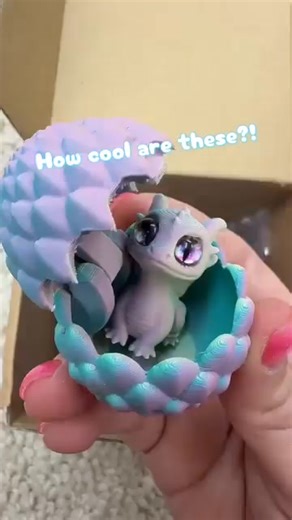 Ready to hatch your own dragon? 🐉✨ This 10-pack of surprise dragon eggs reveals adorable mini dragons inside—each with unique colors and fierce personality!🔥 Perfect for gifts, classroom surprises, or magical egg hunts. Durable, detailed, and full of adventure. Claim your dragon pack and start your legend today! 🥚 | Giftpostbox