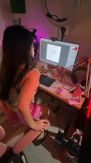 Finally! I have a drawing tablet #art | Ultrashin