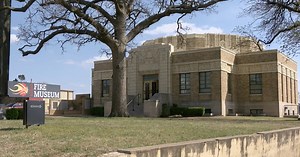 Tulsa Fire Museum volunteers work to improve museum