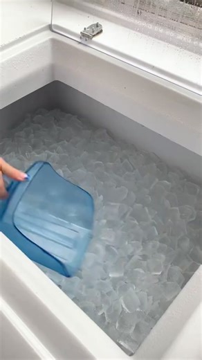 22K views · 105 reactions | Red + Blue is the perfect summer combo, and exactly the right way to gear up for the fourth! Book us for all your summer fun!  | Kona Ice | Facebook