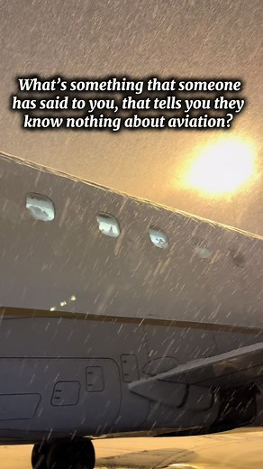 In the mood for chaos today… give me some good ones 😂✈️ #pilot #airlinepilot #aviation #studentpilot #flighttraining