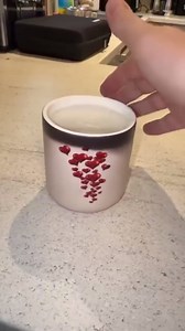 Heart-Shaped Color Changing Magic Ceramic Mug - 11oz Magic Heart Shape Changing Mugs with Dual-Side Heart Print, Romantic Heart Coffee Mug with Spoon, Romantic Surprise Gift (1PCS)