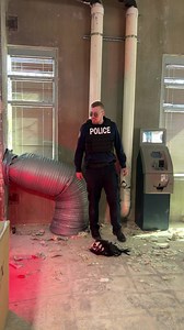 1.6K views | Thief attempts to escape from police officer...