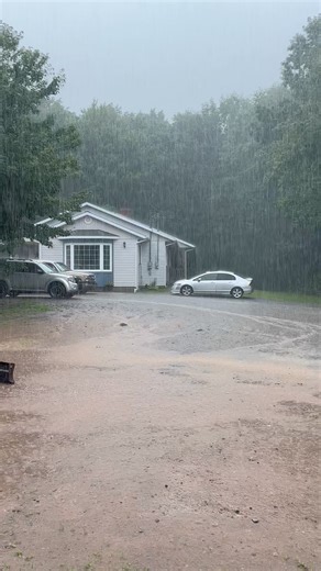 Intense rain continues across the Annapolis Valley today. Heavy rain should move out later this evening. Our team is hearing multiple reports of flooding across the Valley and in through other locations of Nova Scotia. Drive with care this evening | Maritime Weather
