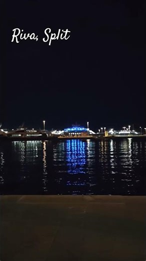 Midnight vibes in Split ⚓ | Wandering the Riva Promenade #Croatia #split #vlogshorts
