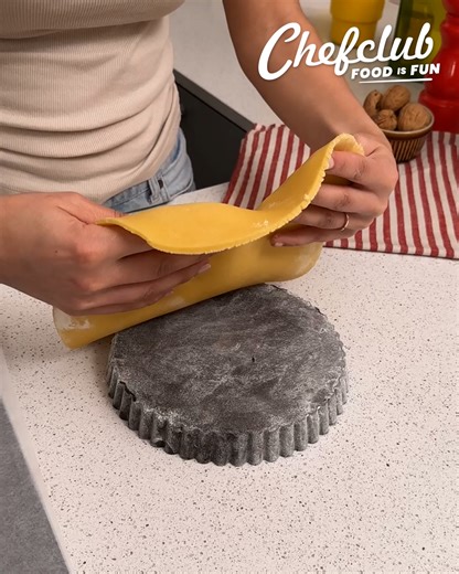 1M views · 6.4K reactions | Desserts glacés à la fraise  Offrez-vous un avant-goût de l'été avec ces gourmandises à la fraise ❄️ | Chefclub | Facebook